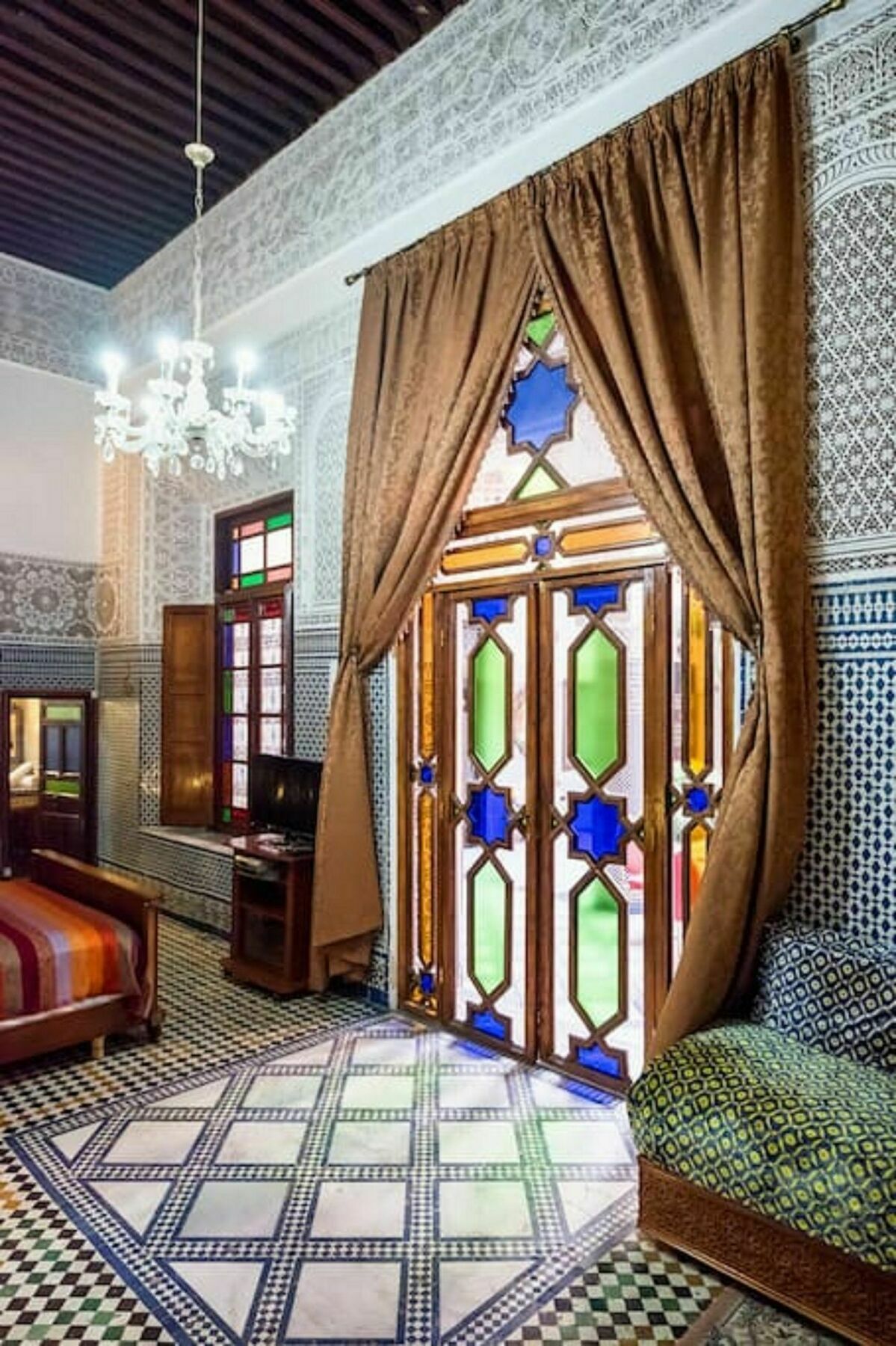Riad Les Chrifis Navette Aeroport 24 Sur 24 Fes Exterior photo
